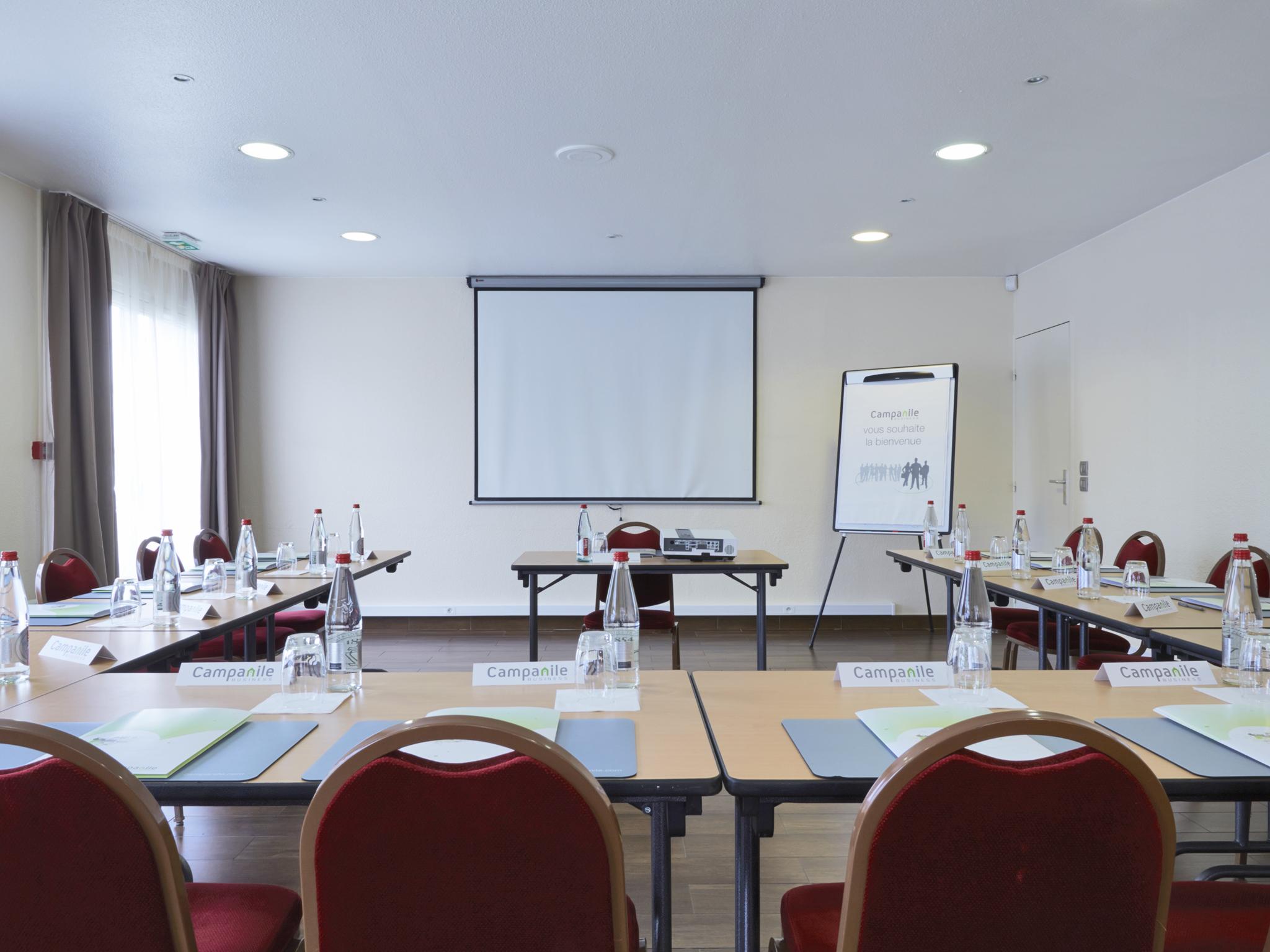 Campanile Lille - Seclin Otel Dış mekan fotoğraf